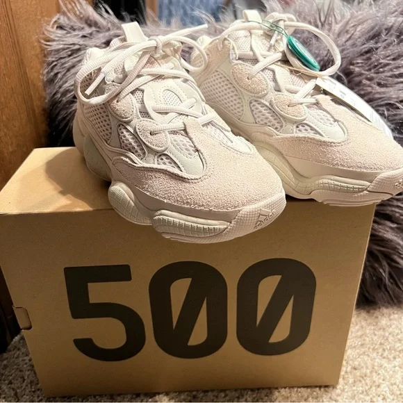 adidas | Yeezy 500 Blush - Picture 9 of 16